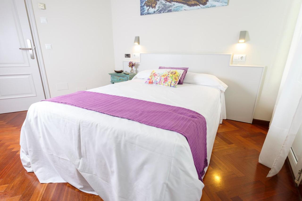 Hostal CostЛа Коруня Екстериор снимка